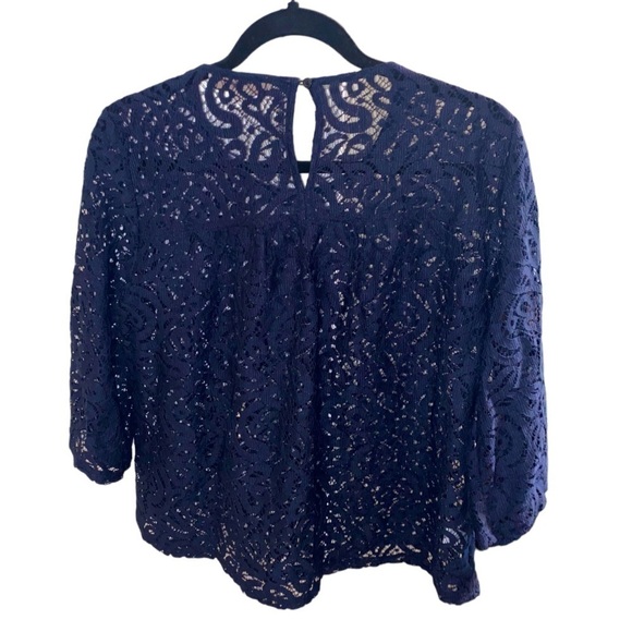 𝅺LOFT Lace Crochet Embroidered 3/4 Sleeve Dark Navy Blue Flowy Blouse Top M - Picture 3 of 6